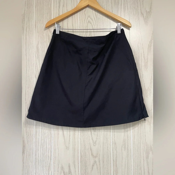 Patagonia Duway Skort Skirt Women's Size 8 Black Pockets Zipper Athletic Sport - Picture 3 of 4